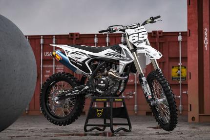 Graphics for KTM 'ATTACK WHITE 