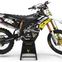 Suzuki Motocross Graphics Kit Torn