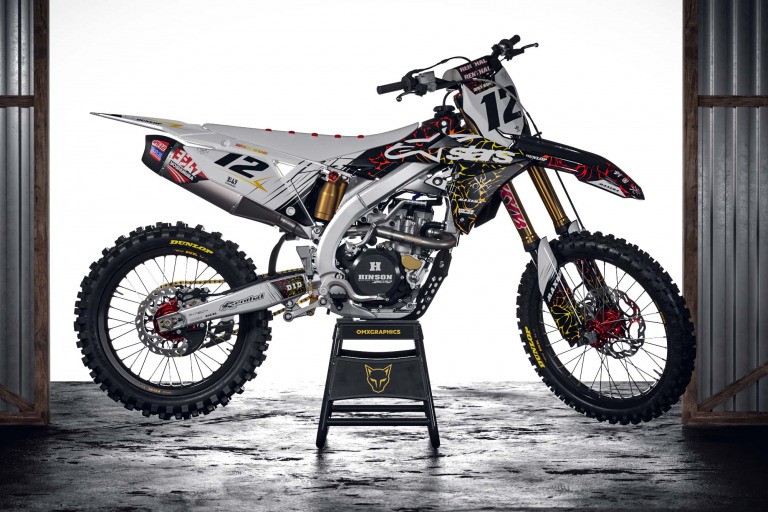 Suzuki RIVAL Graphics Kit – OMXGraphics