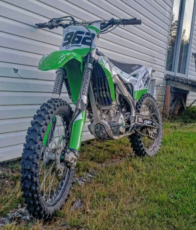 2017 Kawasaki KXF250 with CREED mx graphics kit 5