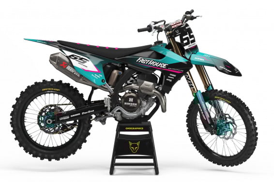 Graphics for Triumph - Reckless Blue