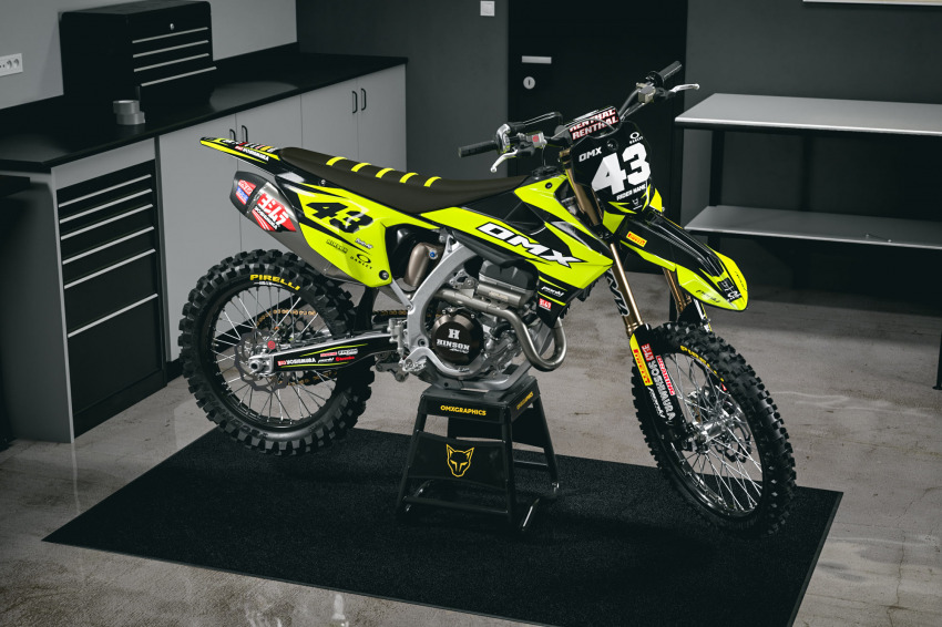Dirt Bike Graphics Kit for Triumph Motorcycle Vandal Promo
