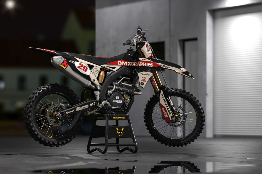 Suzuki Retro Dirt Bike Graphics Kit Redline Beige Promo