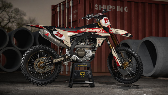 Yamaha Retro Dirt Bike Graphics Kit Redline Beige Promo