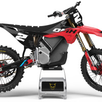 Stark Varg Mx Graphics Installed on a Stark Varg Dirt Bike Corsa