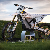 Stark Varg Dirt Bike Graphics Airborne White Promo